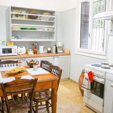 A Happy Stay by Edem Beach - 2 Bedroom Apt - 6 Adults Athen Exterior foto